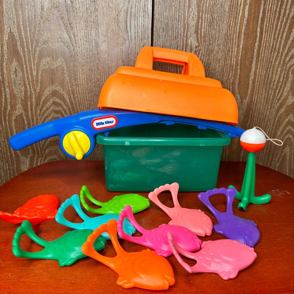 VTG Little Tikes Catch Me Fish Fishing Set with Tackle Box and 10 Numbered Fish